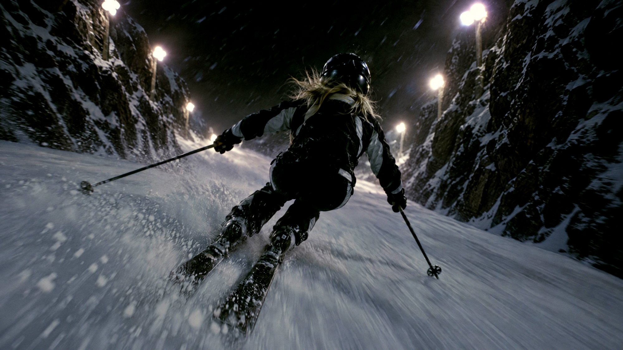 Margaux racing down the couloir